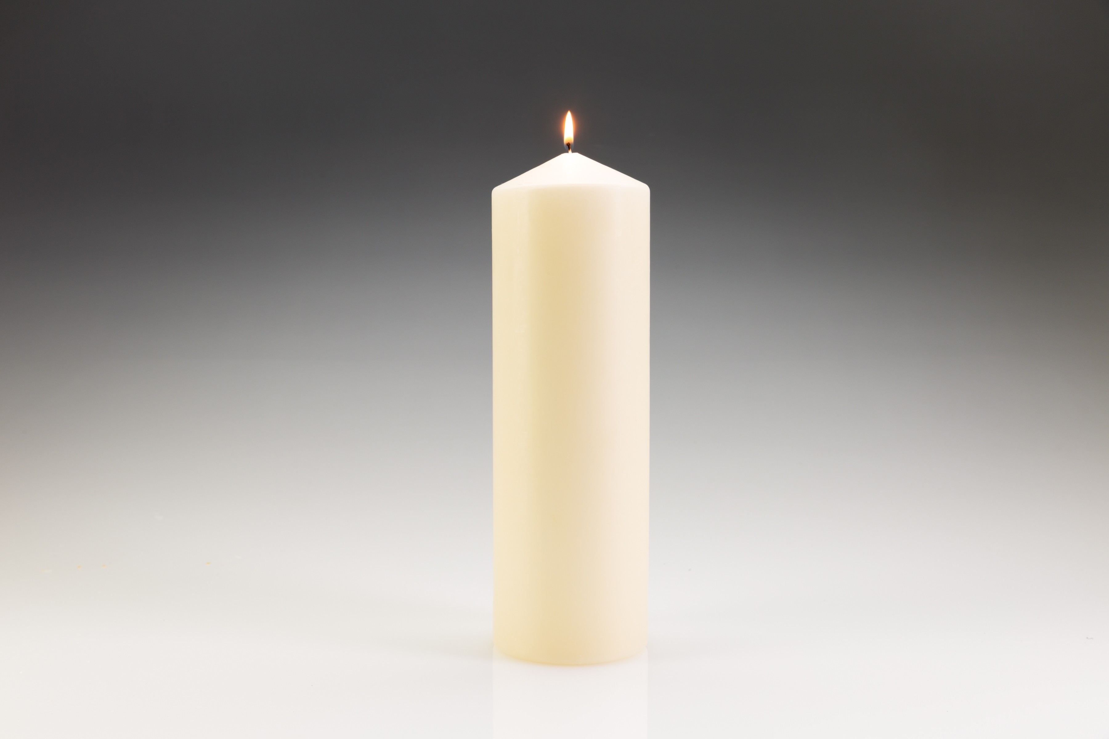 Traditional Pillar Candle Ivory 300/100mm