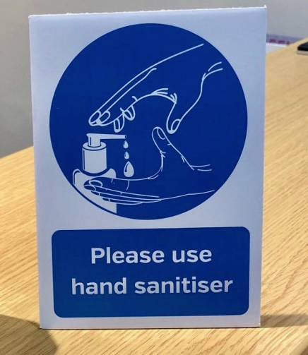 A4 Please Use Hand Sanitiser Provided Countertop Sign